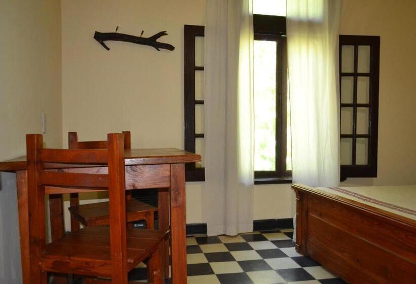 旅馆 Hostería Rural Monte Bérico