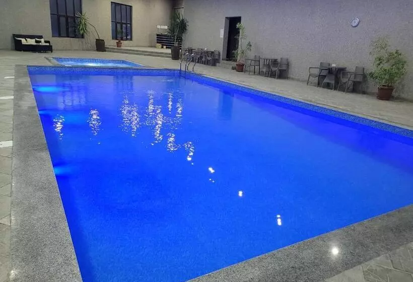 Ani Resort
