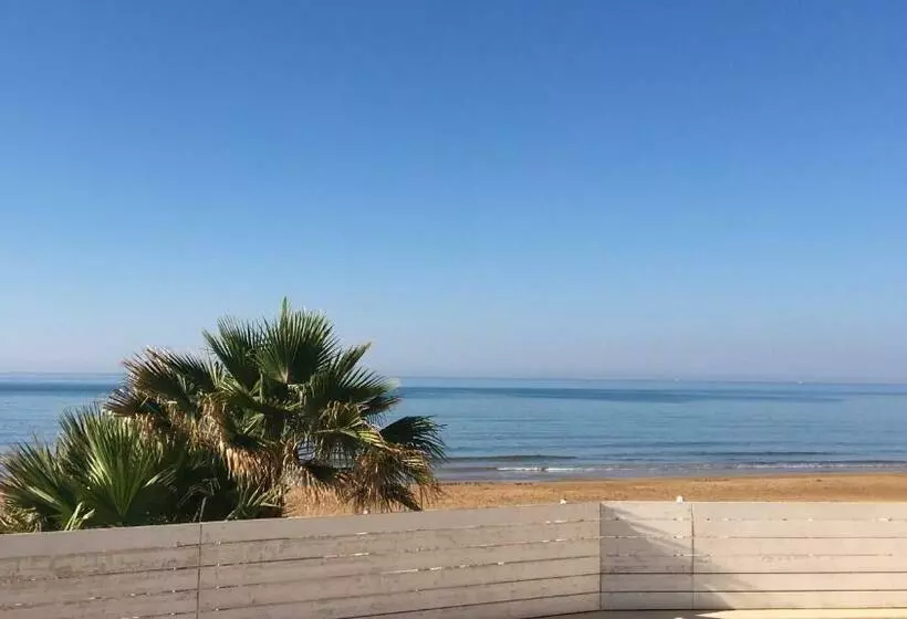 تختخواب و صبحانه L Onda