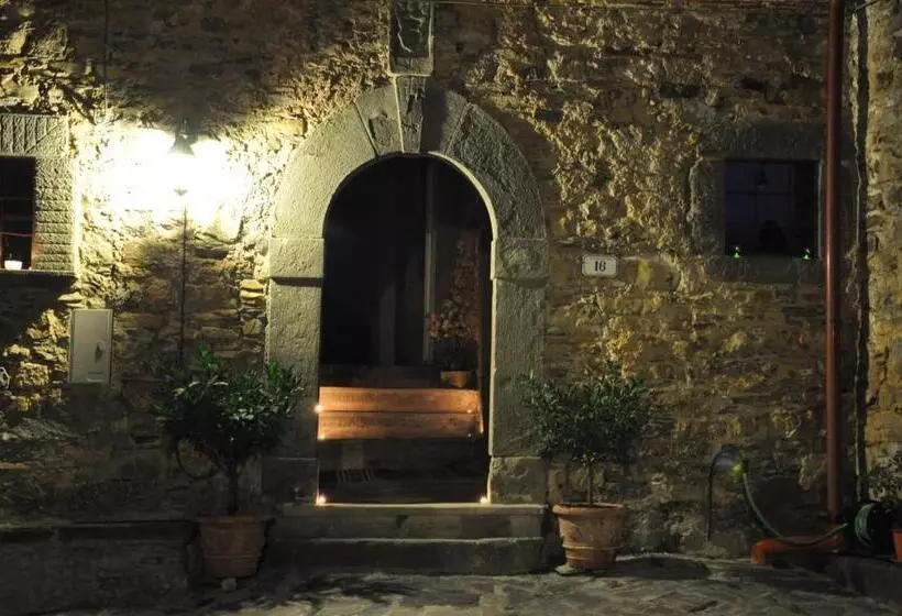 Hotelli Agriturismo B&b Luna Di Quarazzana In Fivizzano Tuscany