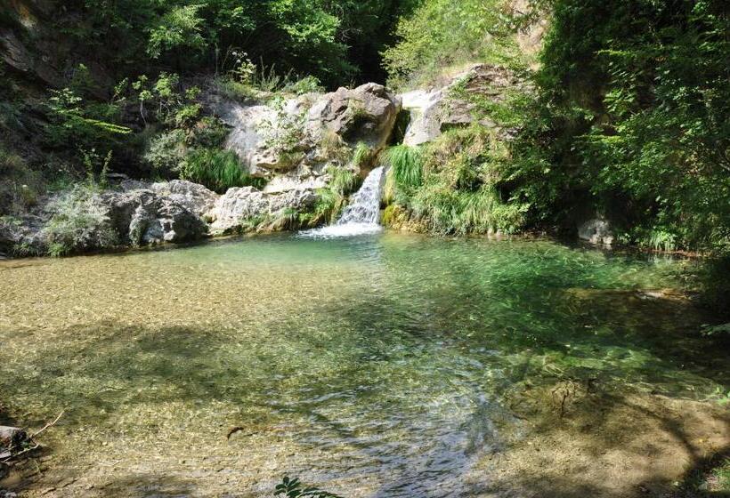 ホテル Agriturismo B&b Luna Di Quarazzana In Fivizzano Tuscany