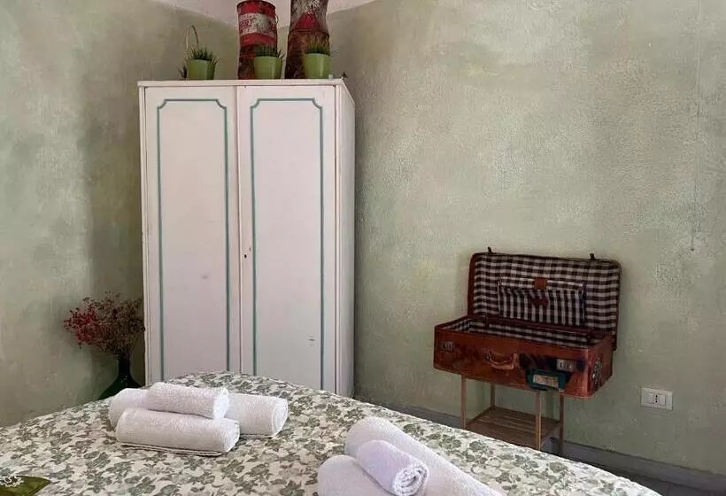 Hotelli Agriturismo B&b Luna Di Quarazzana In Fivizzano Tuscany