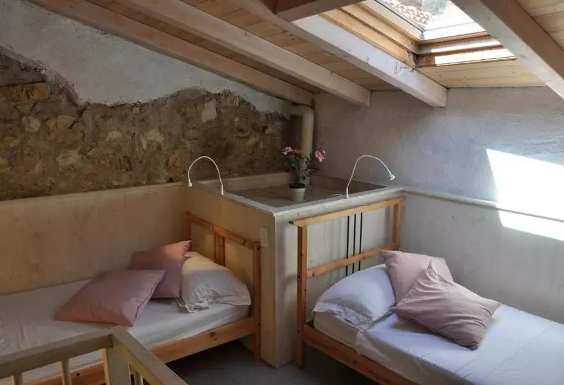 Hotelli Agriturismo B&b Luna Di Quarazzana In Fivizzano Tuscany