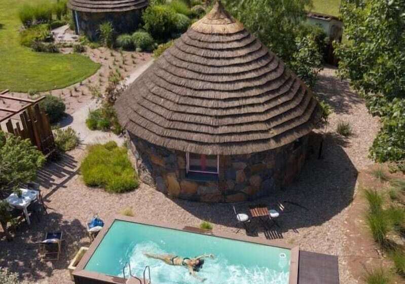 בית מלון כפרי Is Cheas Wine Farm Boutique