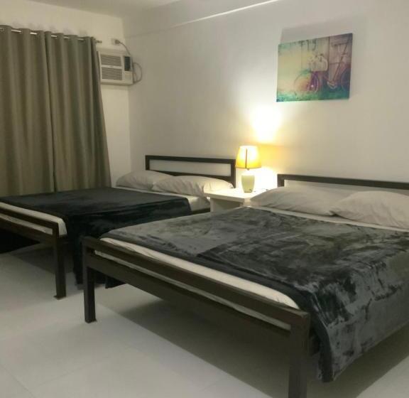 Мотель Chillax Inn