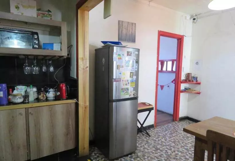 پانسیون Hostal Mirenart