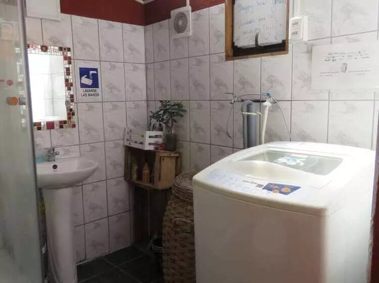 پانسیون Hostal Mirenart