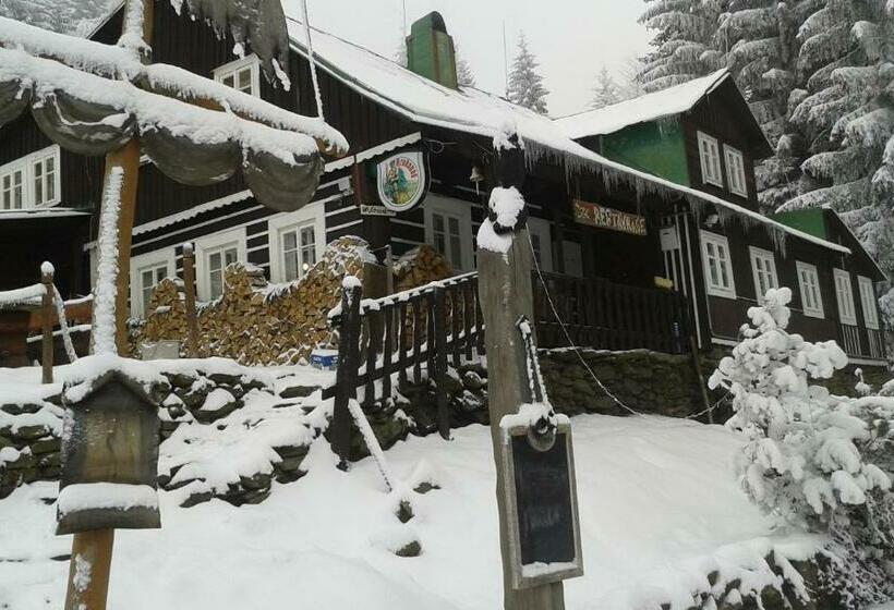 膳宿费 Penzion U Piráta