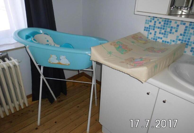 پانسیون T Eenvoud Logies