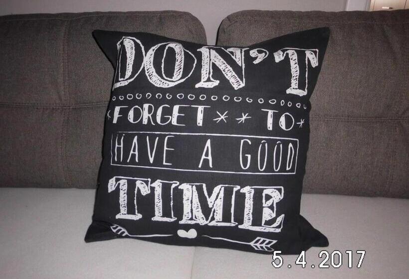 پانسیون T Eenvoud Logies