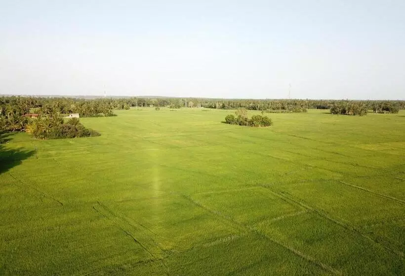 Majatalo V Cabanas & Yala Safari Place