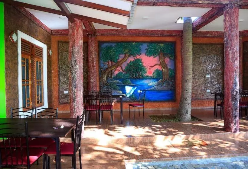 Majatalo V Cabanas & Yala Safari Place