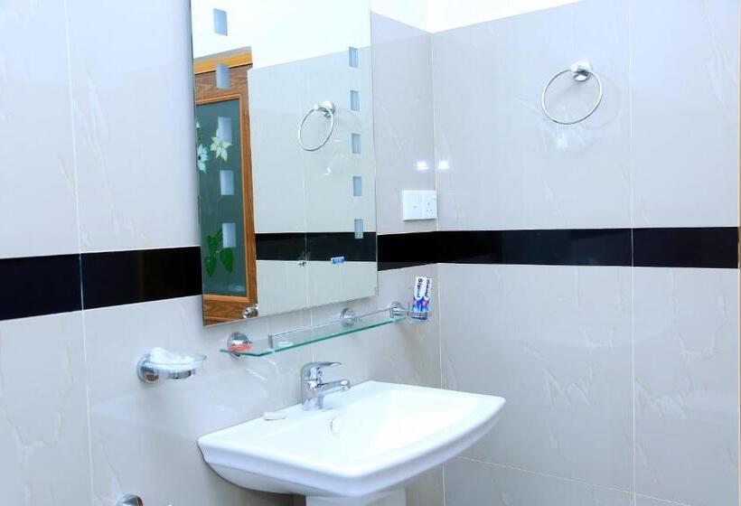 ペンション V Cabanas & Yala Safari Place