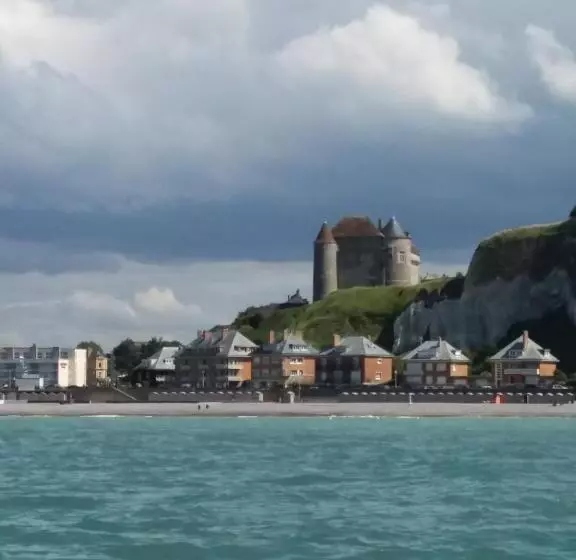 Egg Hotel   Hotel Les Gens De Mer Dieppe