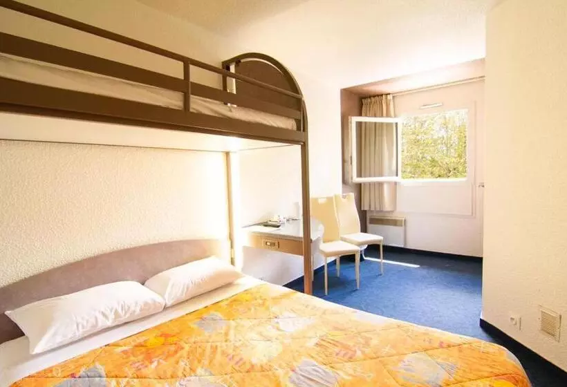 Egg Hotel   Hotel Les Gens De Mer Dieppe