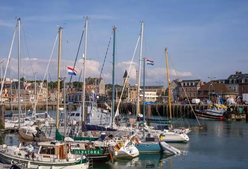 Egg Hotel   Hotel Les Gens De Mer Dieppe