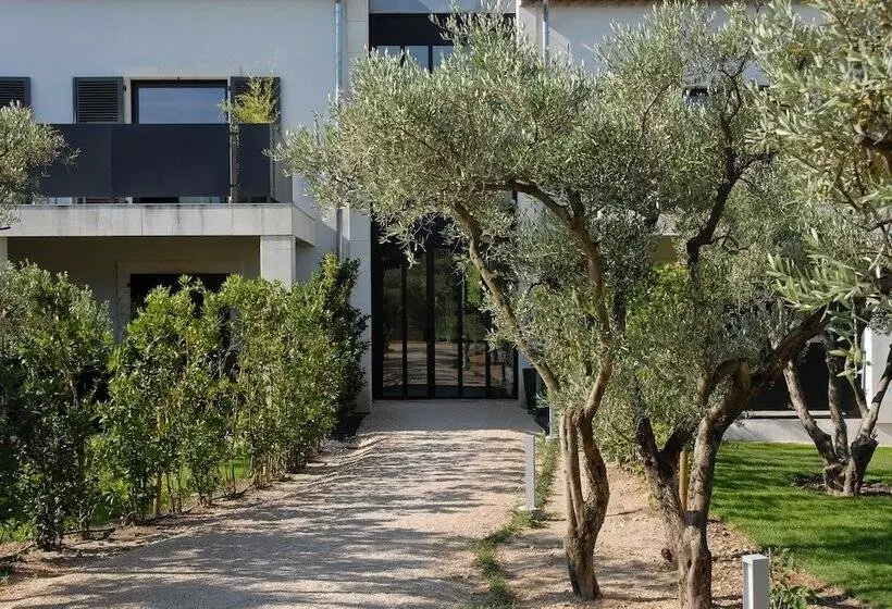 فندق Bdesign & Spa