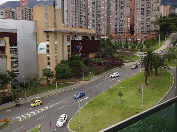 ホテル Bh El Poblado