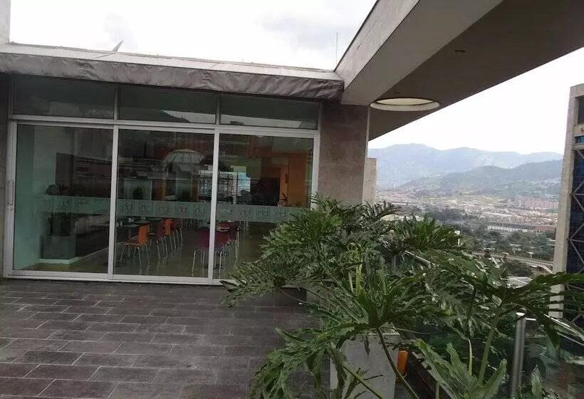 ホテル Bh El Poblado