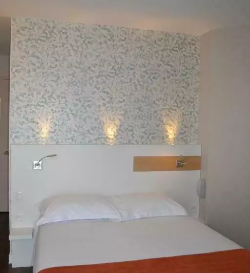 Brit Hotel Les Alizes