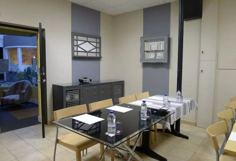 Cit Hotel Des Messageries