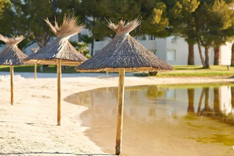 Hotelli Club Le Plein Sud Vacances Bleues