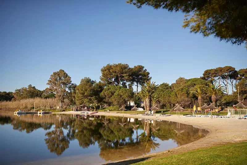 Hotelli Club Le Plein Sud Vacances Bleues