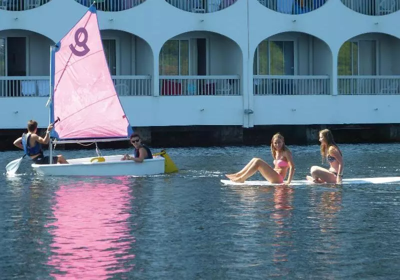 Hotelli Club Le Plein Sud Vacances Bleues