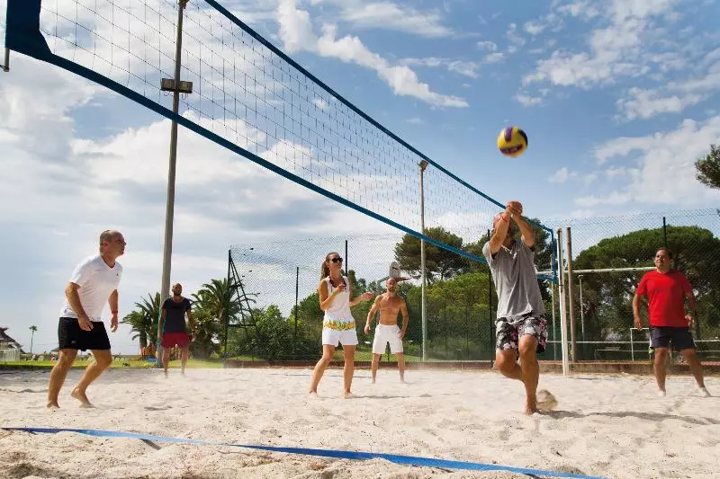 Hotelli Club Le Plein Sud Vacances Bleues