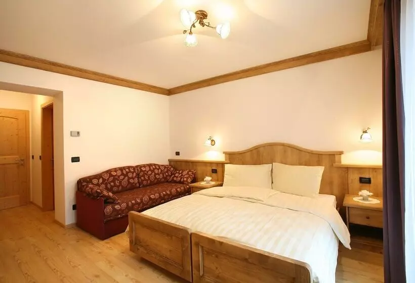 ホテル Garnì Prà Fiorì