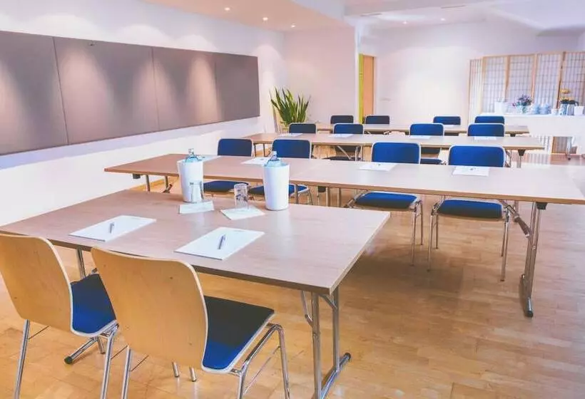 ホテル Gasthof Zur Traube