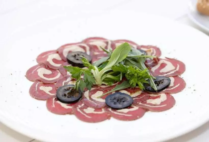 ホテル Gasthof Zur Traube