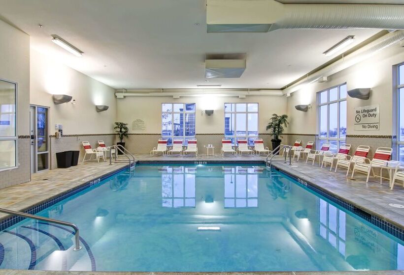 ホテル Hampton Inn & Suites By Hilton Red Deer