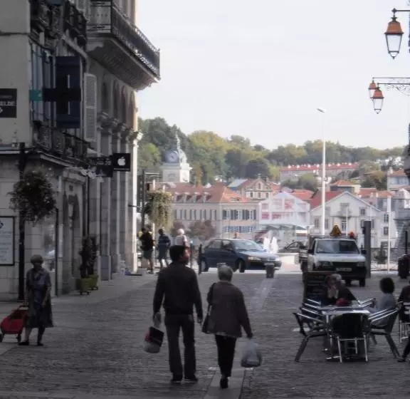 Hotell Hôtel Des Arceaux
