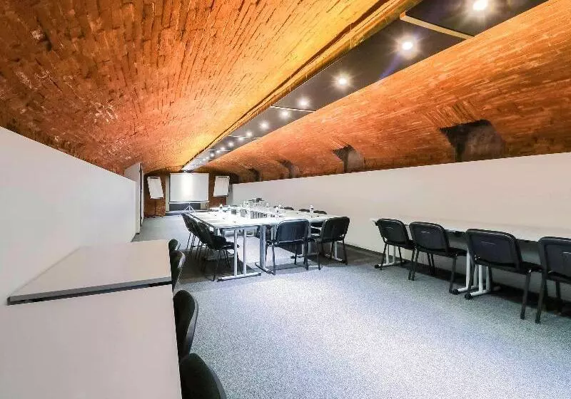 هتل Ibis Styles Toulouse Capitole