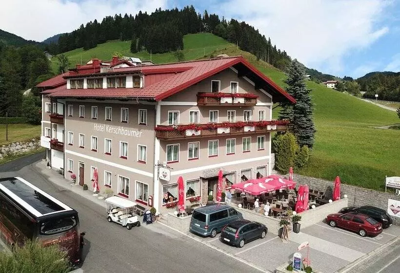 בית מלון כפרי Kerschbaumer