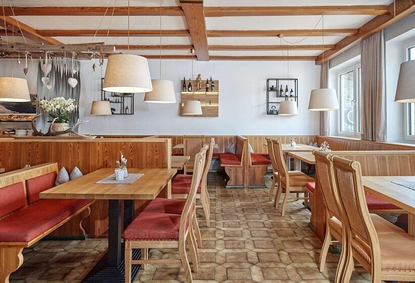 Отель Kerschbaumer