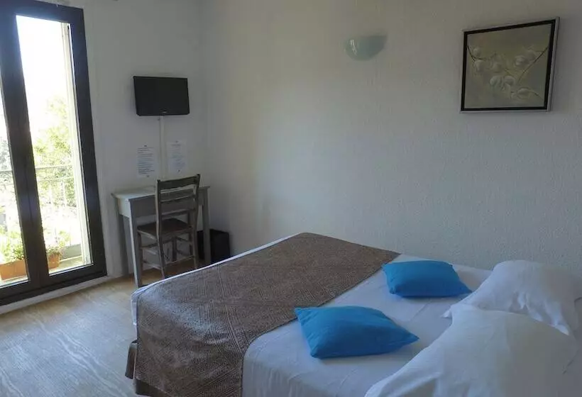 호텔 Le Cérétan Hôtel