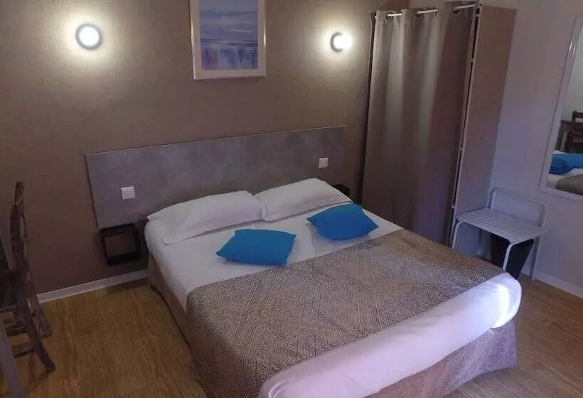 호텔 Le Cérétan Hôtel