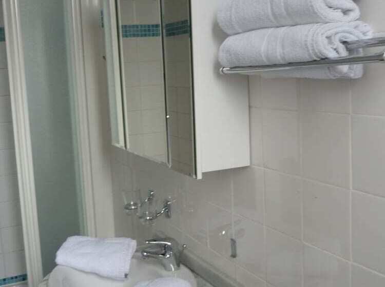 هتل Logis Hôtel Villa Victorine