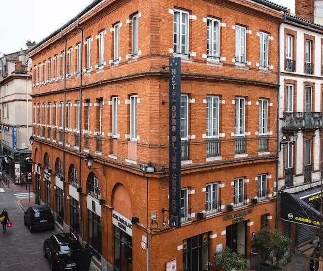 Отель Ours Blanc Centre