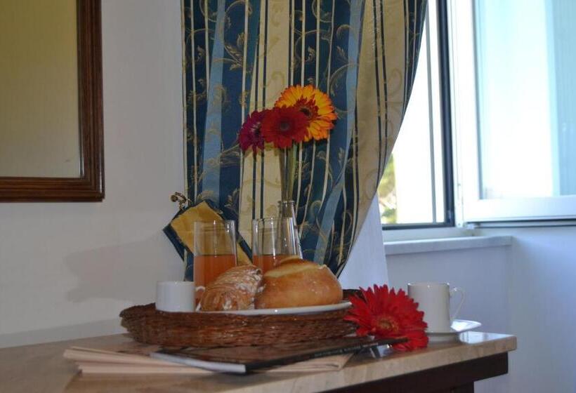 בית מלון כפרי Royal Hills