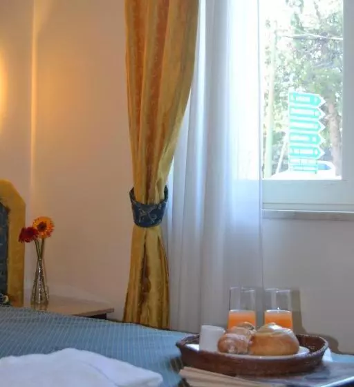 Отель Royal Hills