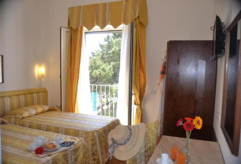 בית מלון כפרי Royal Hills