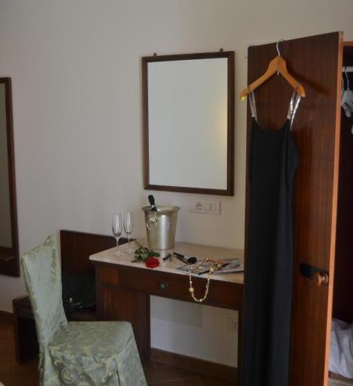 בית מלון כפרי Royal Hills