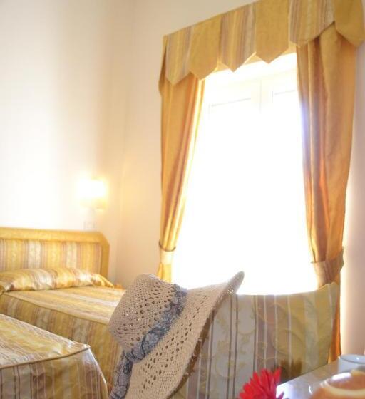 בית מלון כפרי Royal Hills