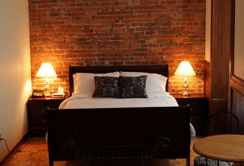 فندق ريفى Auberge de la Place Royale