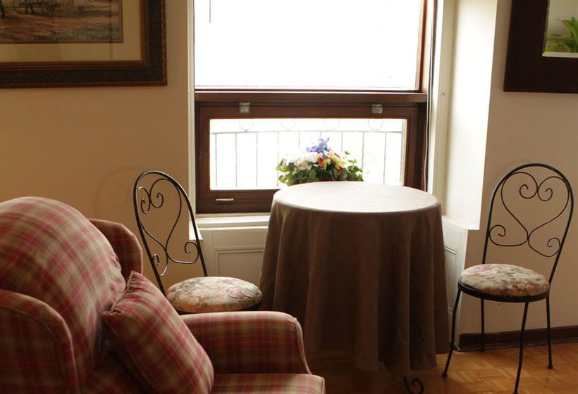 فندق ريفى Auberge de la Place Royale