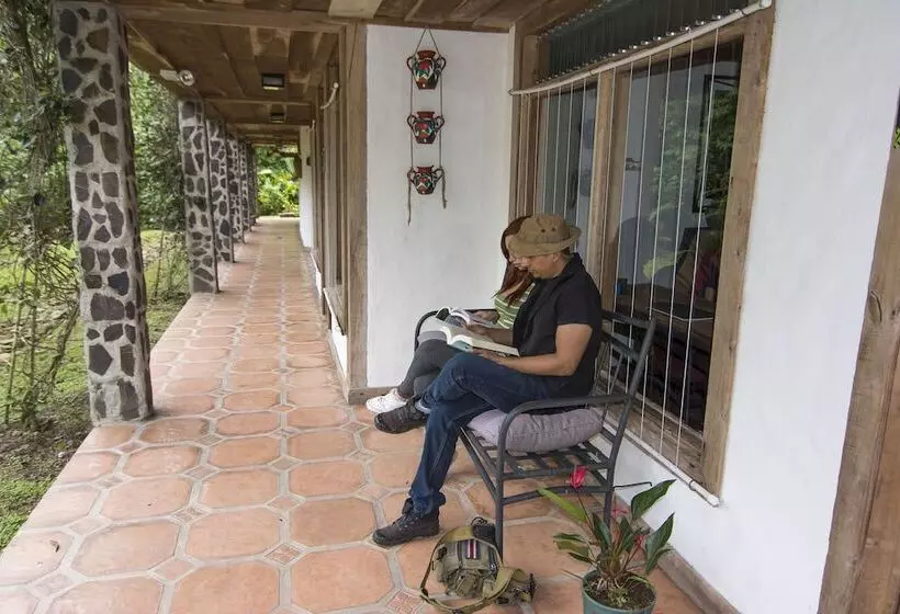 בית מלון כפרי Bosque De Paz