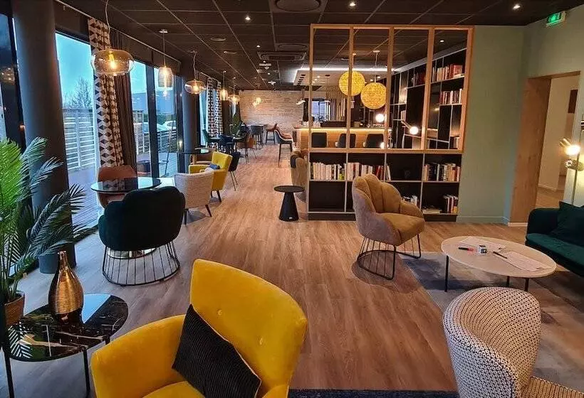 هتل Padja Hôtel & Spa Vannes